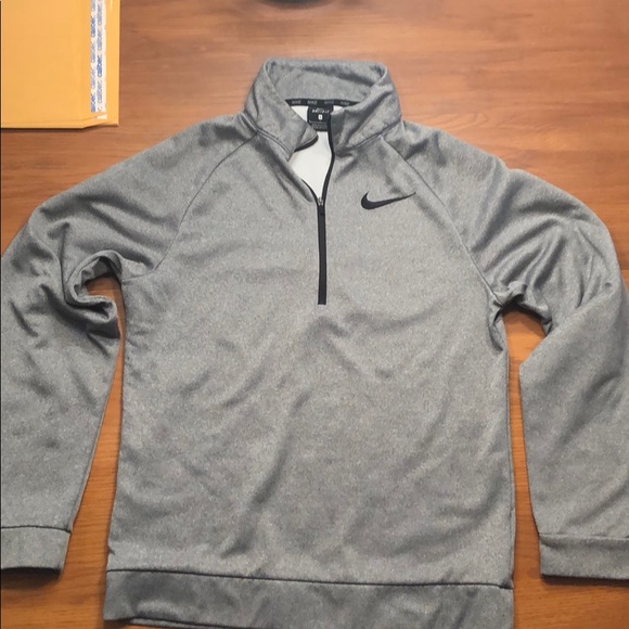 Nike quarter zip - Picture 2 of 4